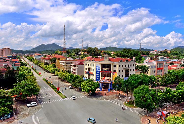 Việt Bắc trên đường đi tới